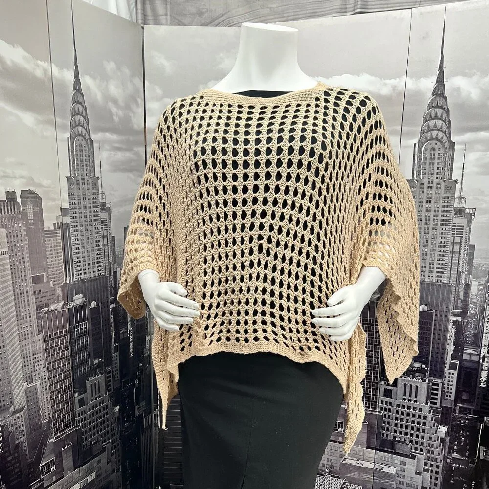 Notations Poncho - Picture 1 of 4
